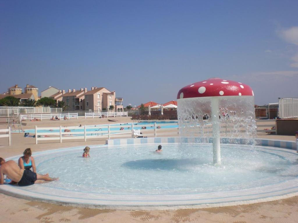 Le Soleil Bleu Wifi Clim Villa Le Barcares Bagian luar foto